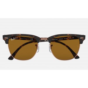 Ray Ban Clubmaster Classic RB3016 Sunglasses Classic B-15 + Shiny Havana Frame Brown Classic B-15 Lens