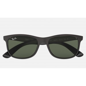 Ray Ban New Wayfarer Andy RB4202 Sunglasses Classic + Black Frame Green Classic Lens
