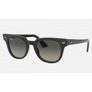 Ray Ban Meteor Classic RB2168 Sunglasses Grey Gradient Black